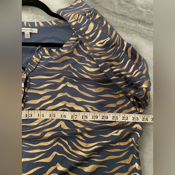 Thalia Sodi Size L Blue Copper Metallic Zebra Print Popover Henley Top Very Soft - Picture 7 of 11